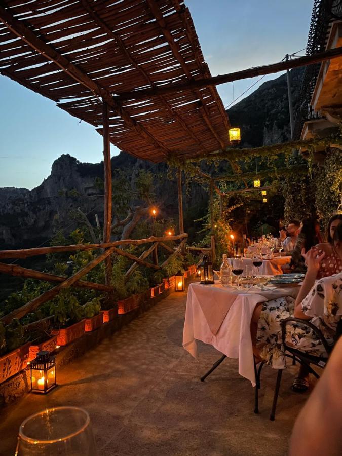 Colle Dell'Ara Bed & Breakfast Positano Exterior photo