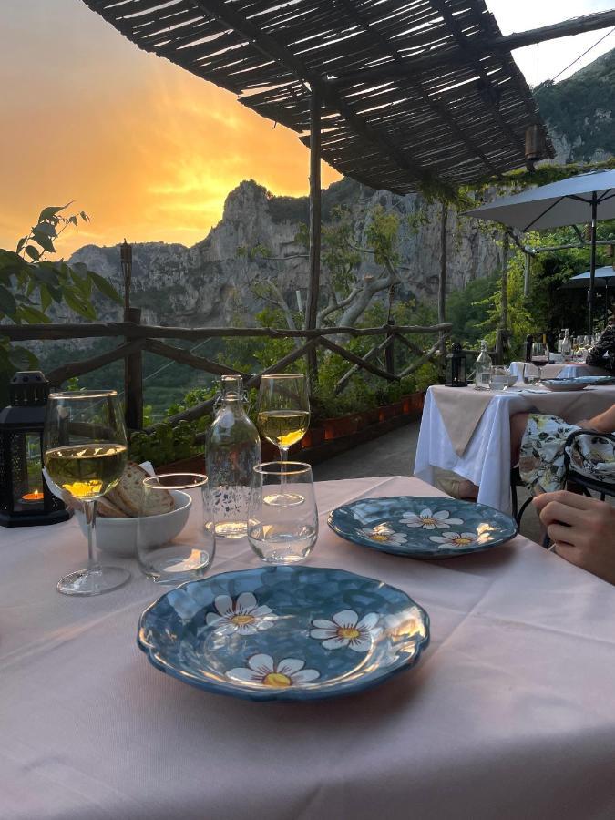 Colle Dell'Ara Bed & Breakfast Positano Exterior photo