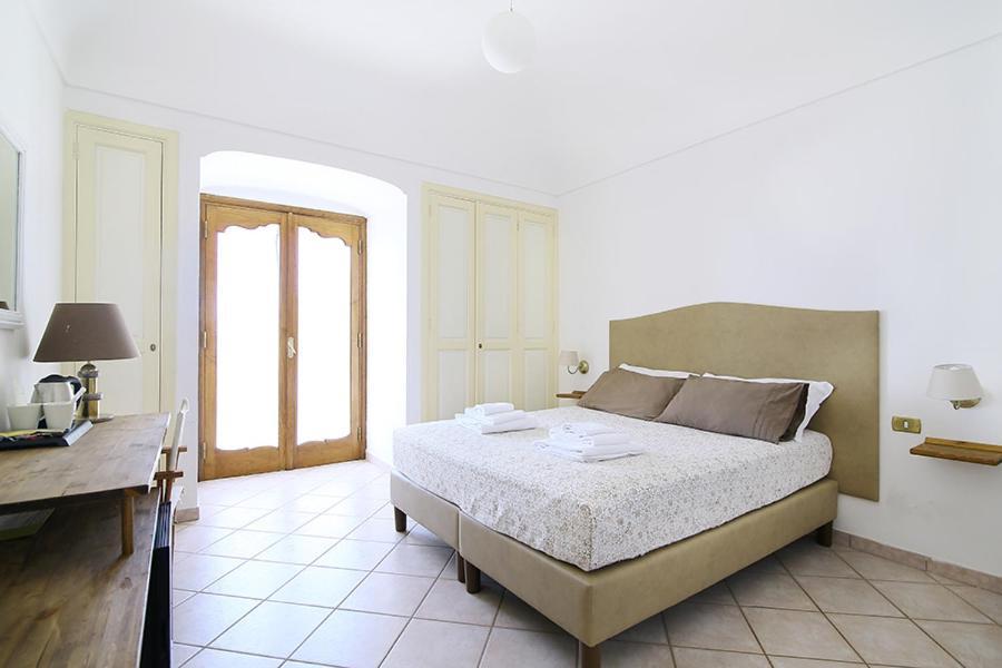 Colle Dell'Ara Bed & Breakfast Positano Room photo