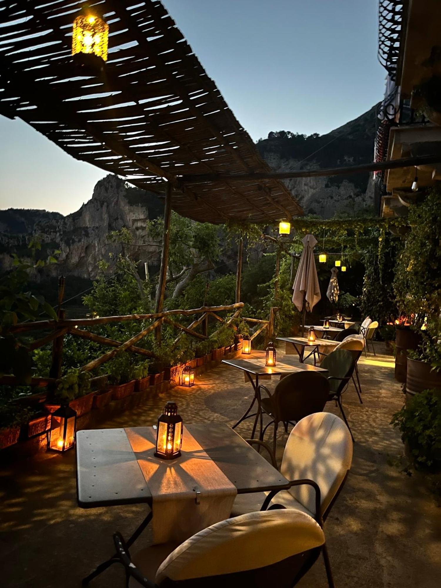 Colle Dell'Ara Bed & Breakfast Positano Exterior photo