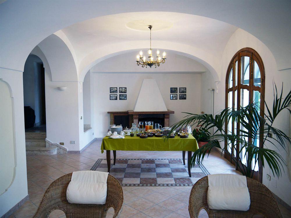 Colle Dell'Ara Bed & Breakfast Positano Exterior photo
