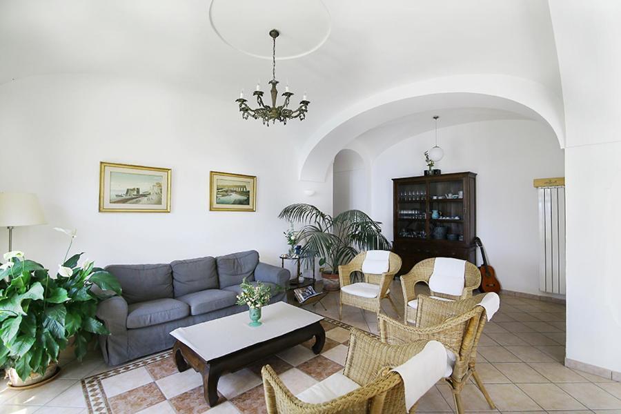 Colle Dell'Ara Bed & Breakfast Positano Exterior photo